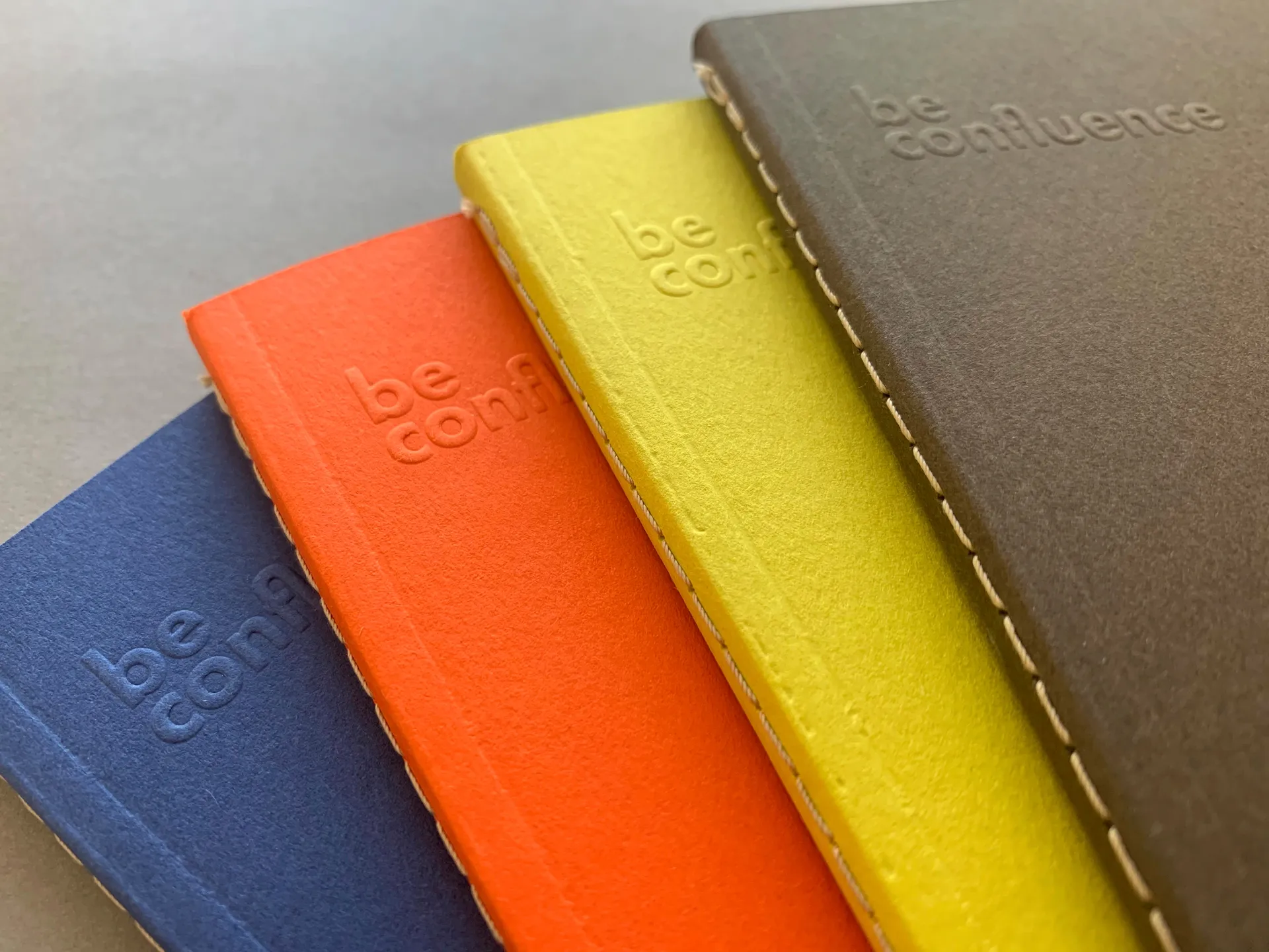 Cuadernos y libretas (cosido Singer)