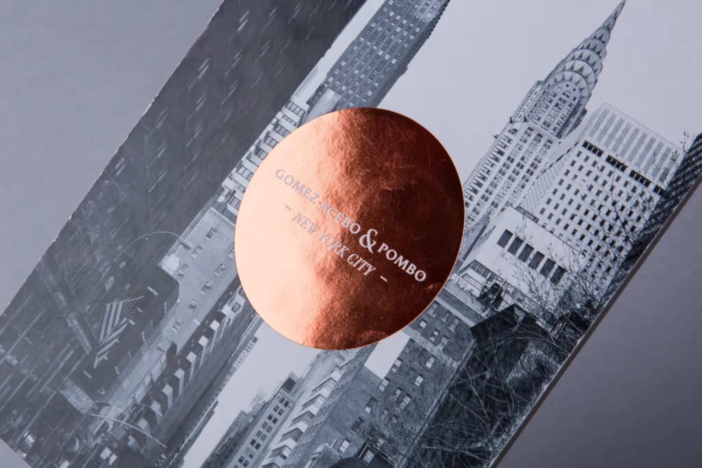 Pieza impresa con hot stamping en cobre
