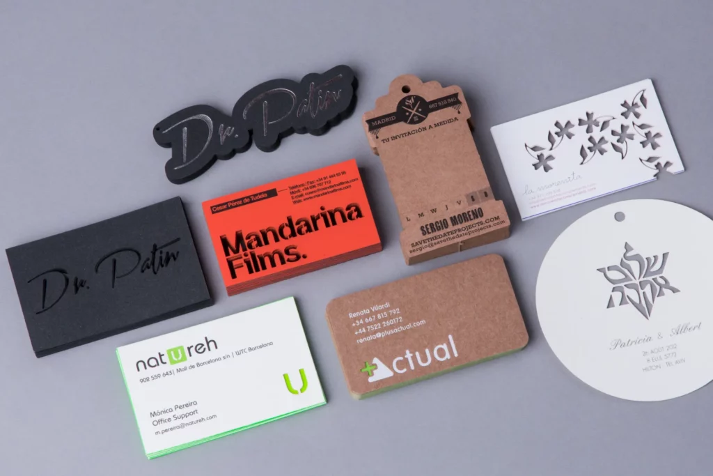 Tarjetas de visita y etiquetas con troquelado láser y contracolado